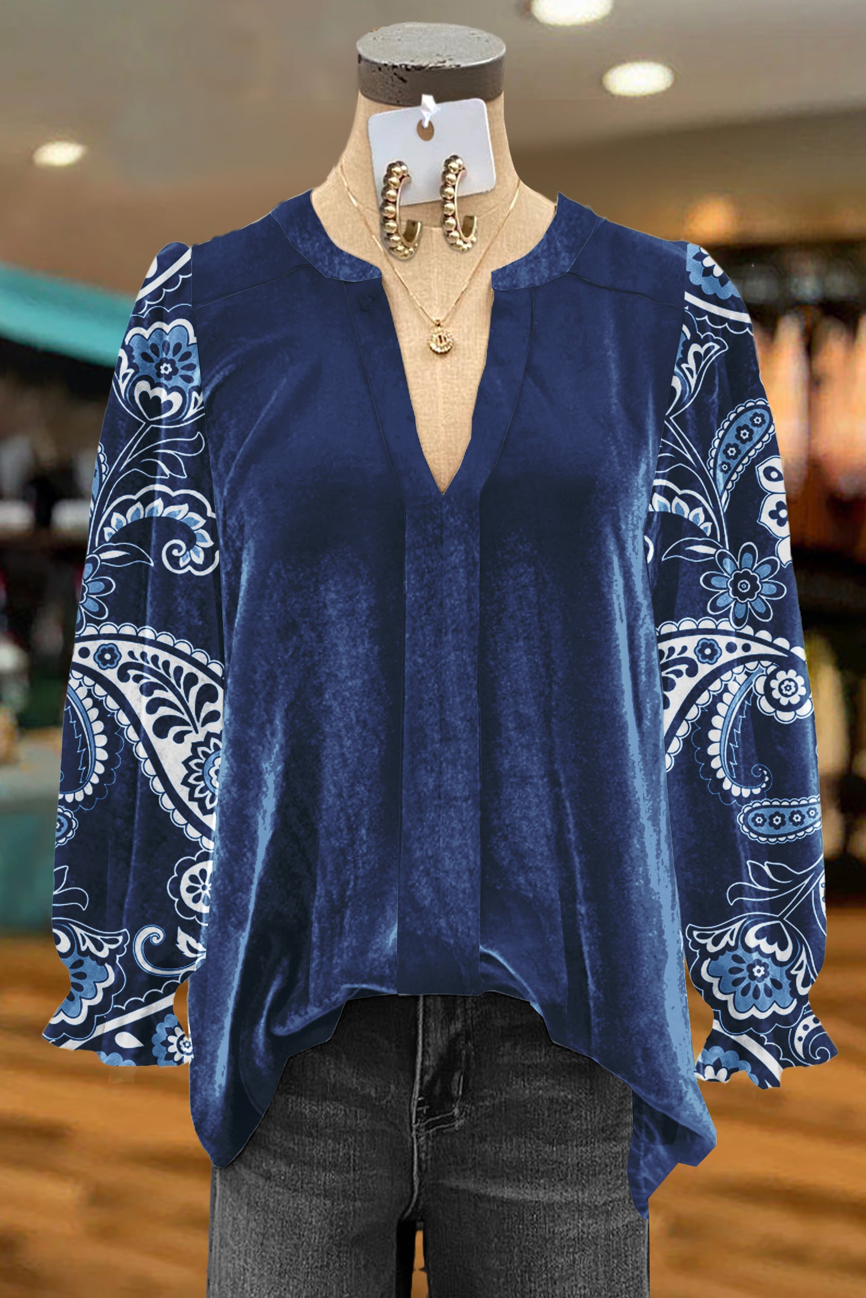 Classic Paisley Print Velvet V-neck Top